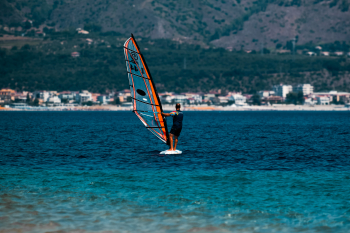 Los 5 mejores spots de windsurf de Europa